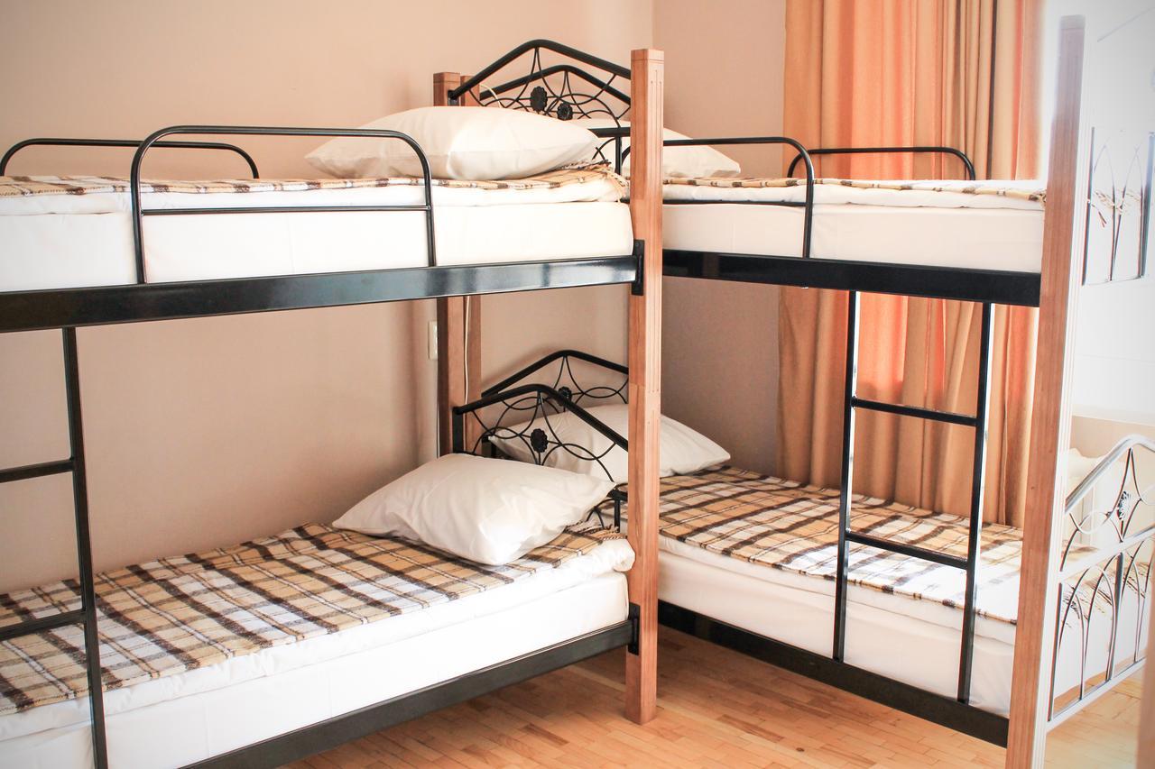 A&S Hostel Minskiy Kiev Eksteriør bilde