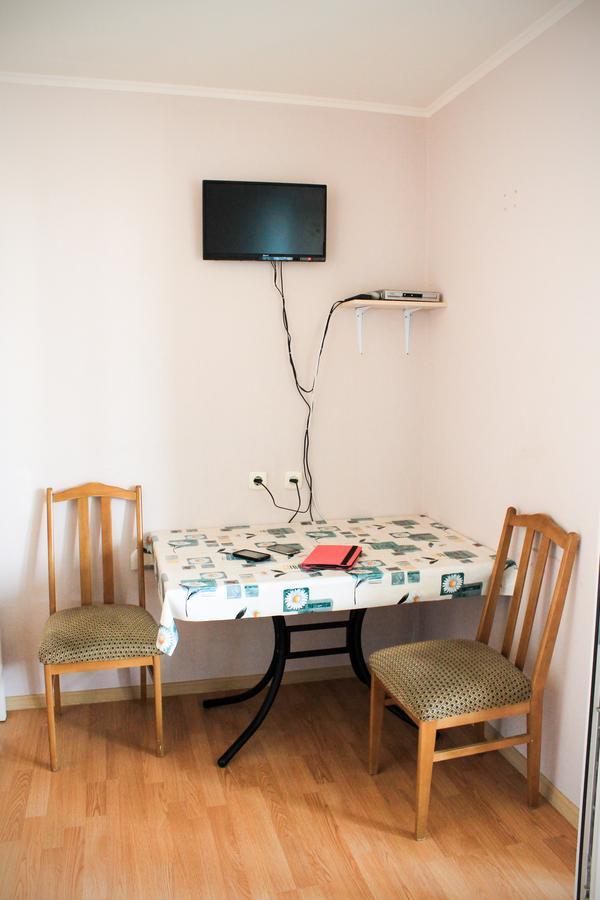 A&S Hostel Minskiy Kiev Eksteriør bilde